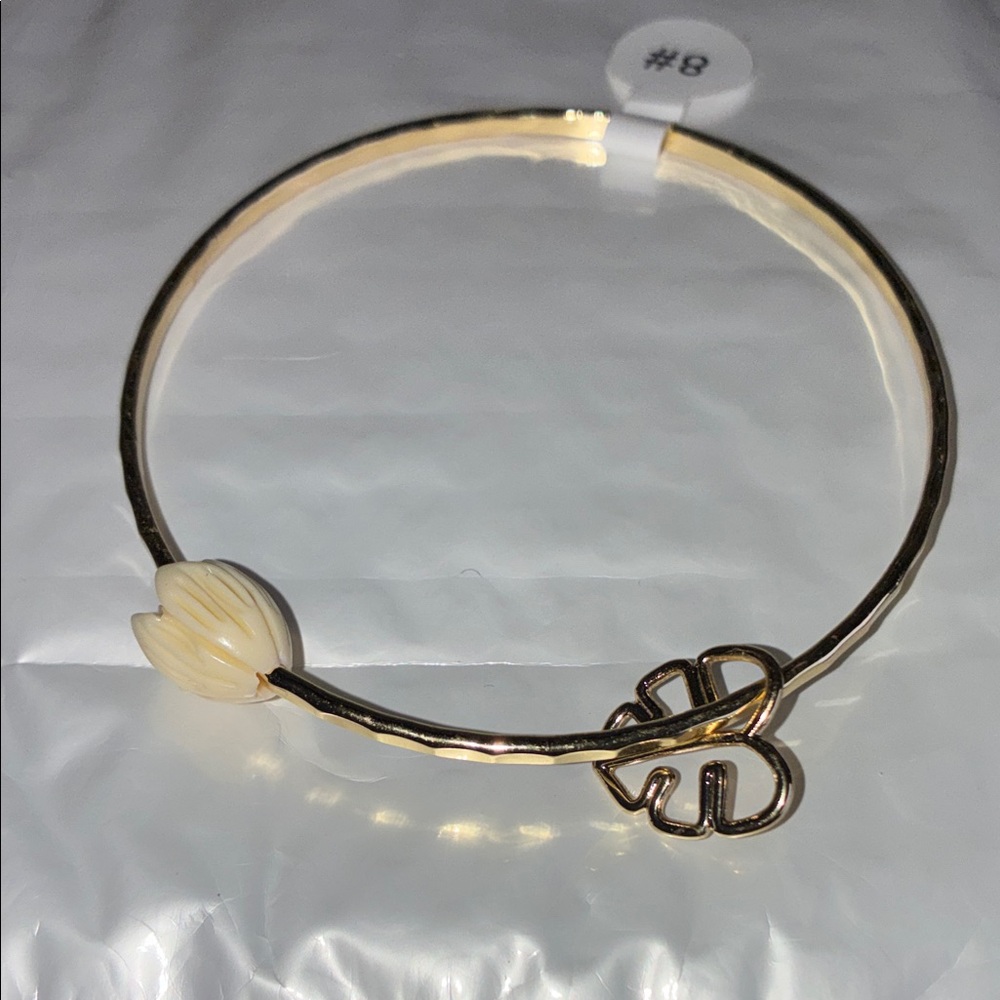 Hawaiian Gold Bangle Bracelet with Cream Accents